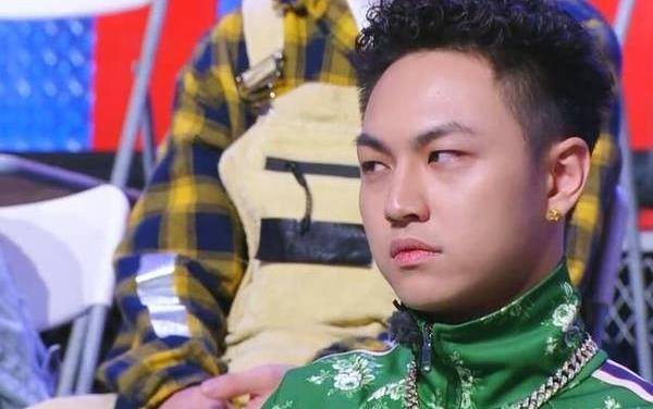 说唱圈再起beef<strong></p>
<p>tuzy兔子币</strong>，法老和Buzzy重拳出击，喜欢DISS那就用音乐说话