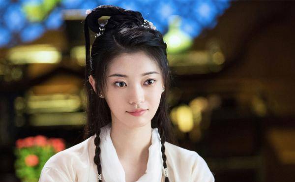 月上重火林奉紫和谁在一起<strong></p>
<p>奉币</strong>了林奉紫最后的结局如何