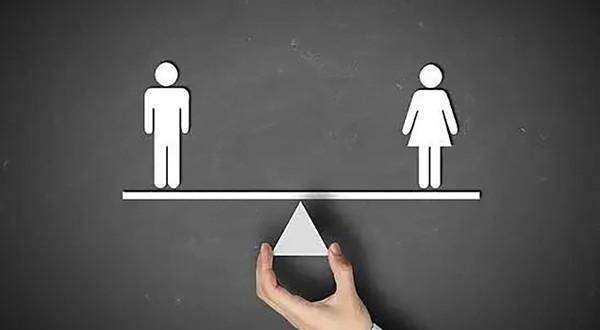 她因不育被丈夫抛弃<strong></p>
<p>数子货币</strong>，沦落风尘后嫁给权贵当小妾，连生数子被扶正