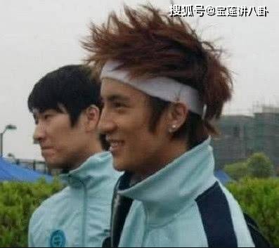 《加油网王》卧虎藏龙<strong></p>
<p>币君网</strong>，认出王传君，认出薛之谦，却没认出他们