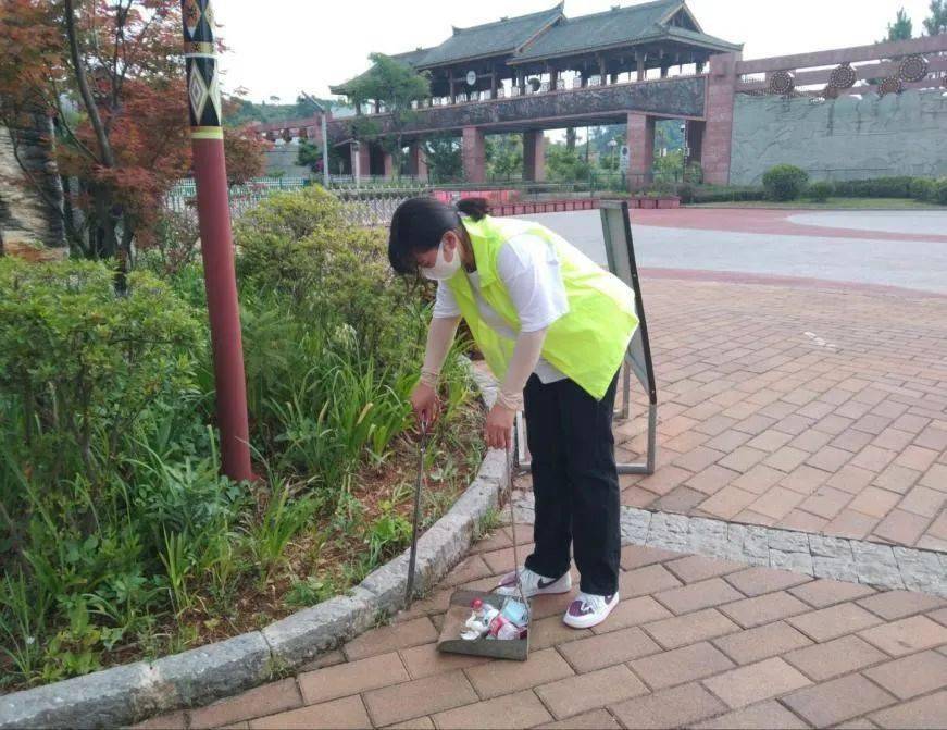绿美文山先锋行 青春力量在行动