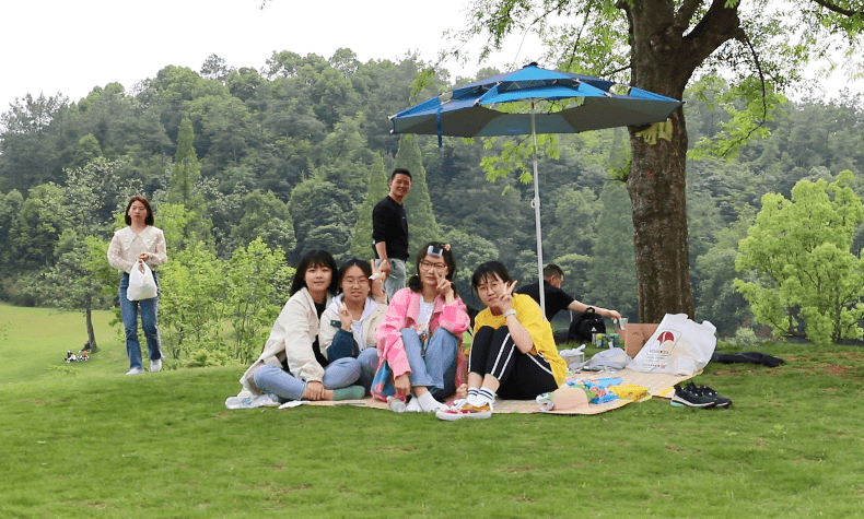 来这里<strong></p>
<p>法币充值</strong>，为你的假期“充值”吧！