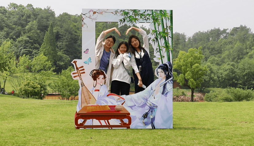 来这里<strong></p>
<p>法币充值</strong>，为你的假期“充值”吧！