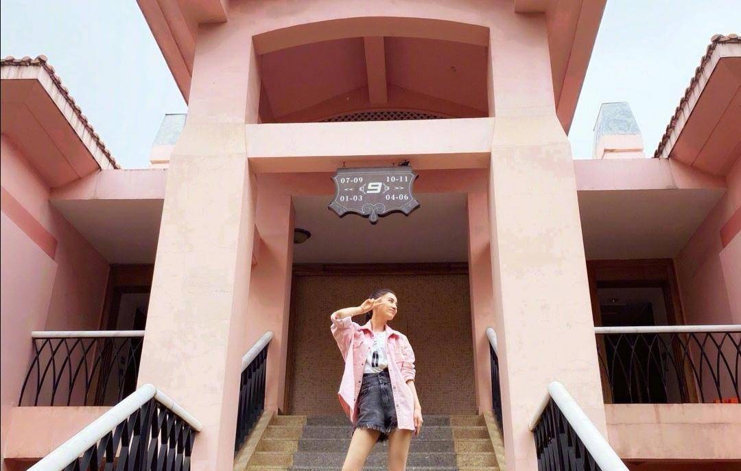 《姐姐》宿舍背景曝光<strong></p>
<p>币网</strong>，是当地奢华酒店，最贵房间8888网民币一晚