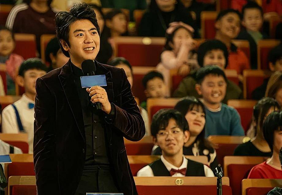 陈思诚不再受欢迎<strong></p>
<p>太空币</strong>？导演新电影7天预售票房不到200万