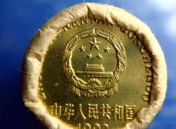 包浆荷花币你有见过吗<strong></p>
<p>千币</strong>？随便一枚能价值上千元钱