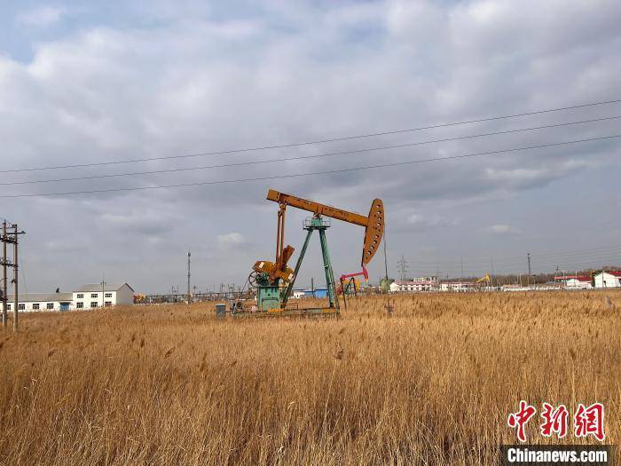中国石油大庆油田累计生产原油突破25亿吨 占中国陆上原油总产量36%