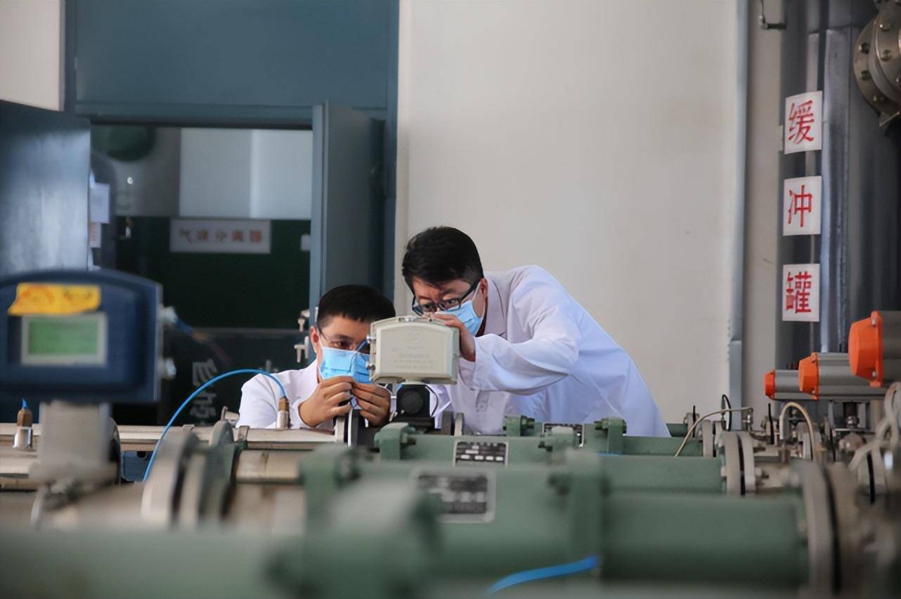 25亿吨之后<strong></p>
<p>大庆原油</strong>，大庆还有多少油？