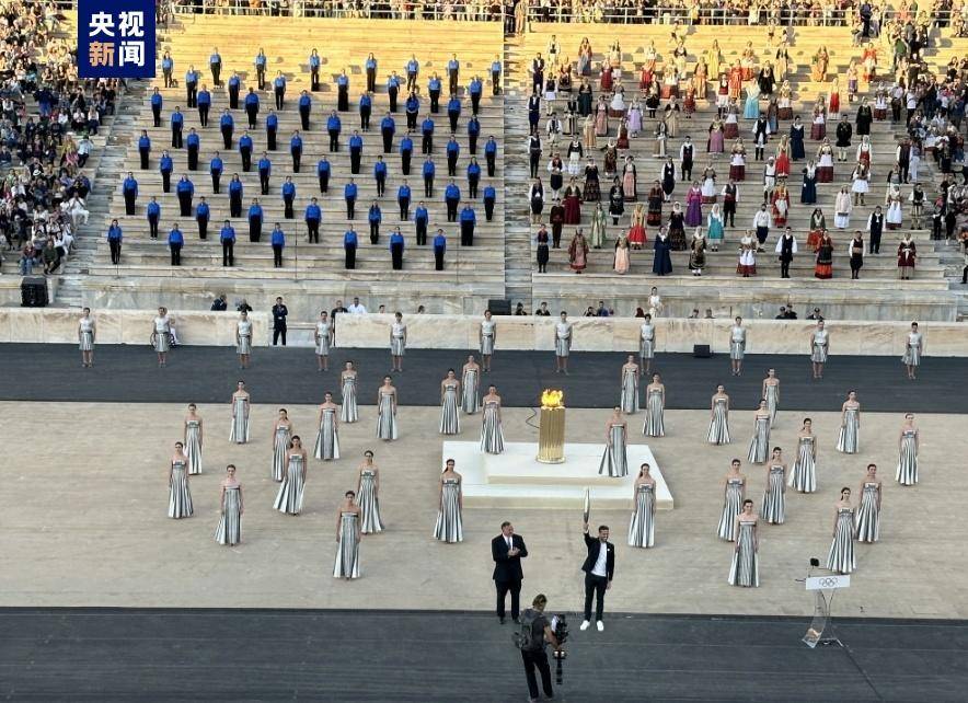 国际早报|日元对美元汇率一度跌破158；查尔斯三世将重回公众视野