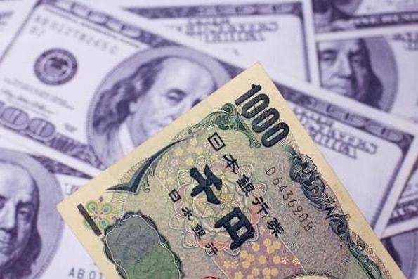 “跌跌不休”<strong></p>
<p>美元国际汇率</strong>！日元对美元汇率跌破156