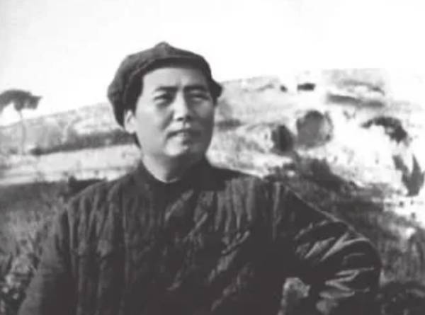 王立华：林彪、彭德怀都反对<strong></p>
<p>交易产生价值</strong>，毛泽东何以赌上红军全部家底，决意东征？