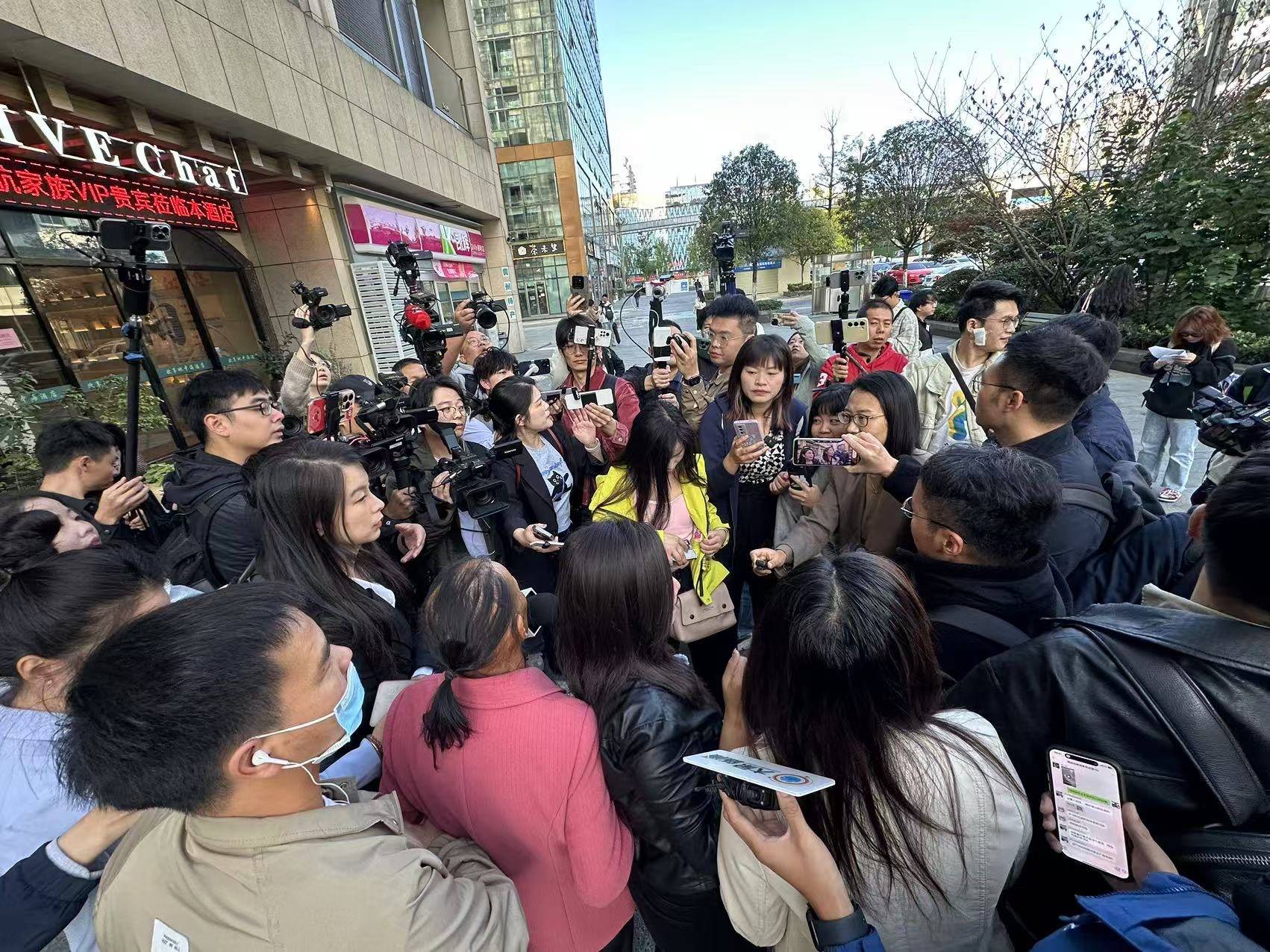 死刑！余华英拐卖儿童案重审宣判<strong></p>
<p>交易产生价值</strong>，其当庭表示上诉