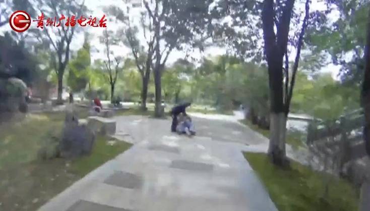 “亲爱的<strong></p>
<p>共生币价格</strong>，千万别说漏嘴！”68岁贵州阿姨遇“黄昏恋”，监控拍下……