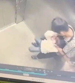 江西14岁男孩电梯内将7岁女孩捂嘴抱走？属实<strong></p>
<p>货币产生</strong>！警方已介入