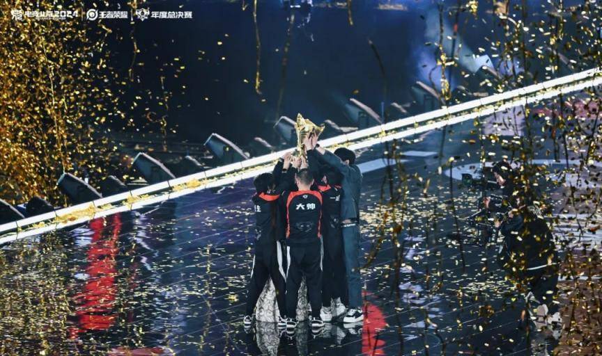 现场超3万人<strong></p>
<p>全球交易货币</strong>！昨晚北京朝阳这里有场顶级电竞赛
