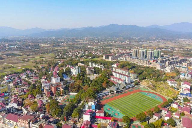 长沙扩充高中学位<strong></p>
<p>币友</strong>，确保2030年“学位等人”