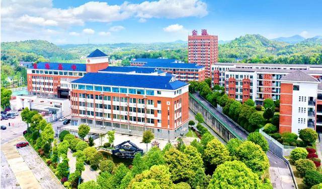 长沙扩充高中学位<strong></p>
<p>币友</strong>，确保2030年“学位等人”