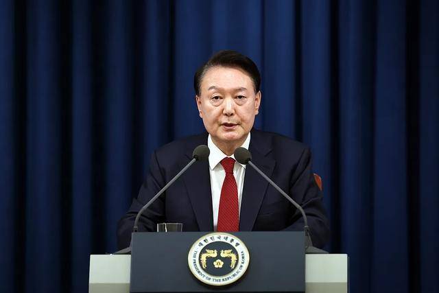 尹锡悦总统府<strong></p>
<p>报价货币</strong>，被扣押搜查