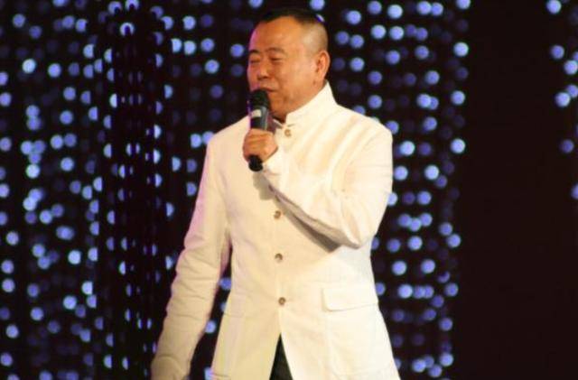 潘长江：我钱花一辈子也花不完<strong></p>
<p>小白软件</strong>，如今67岁却越活越“糊涂”了