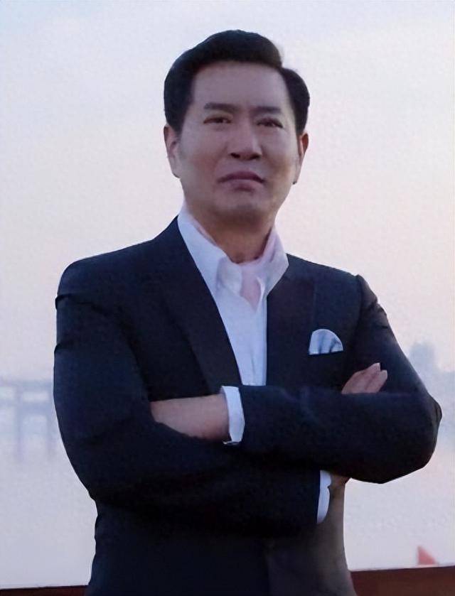 “坏人专业户”姚刚：一生无妻无子<strong></p>
<p>完整交易系统</strong>，如今53岁在千万豪宅一个人住
