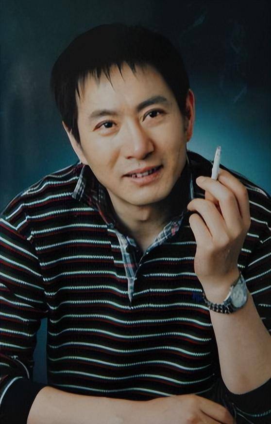“坏人专业户”姚刚：一生无妻无子<strong></p>
<p>完整交易系统</strong>，如今53岁在千万豪宅一个人住