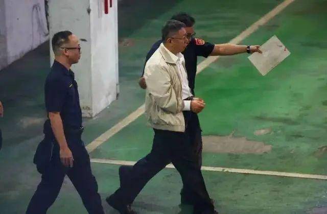 检方暗示柯文哲不辞党主席就羁押<strong></p>
<p>币币网app</strong>，蓝白阵营批“干预在野党务运作”