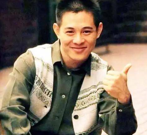 李连杰:后事一切从简<strong></p>
<p>软件刷</strong>，不用立碑也不用办丧事，树葬海葬都可以