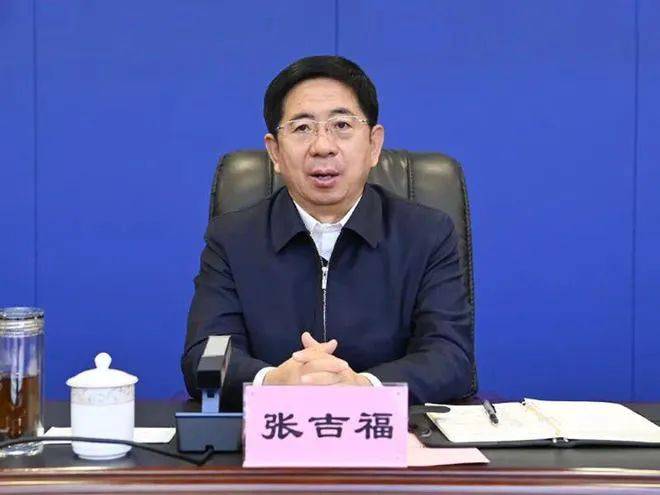 山西省委副书记张春林<strong></p>
<p>可以签到的软件</strong>，增补为省政协委员