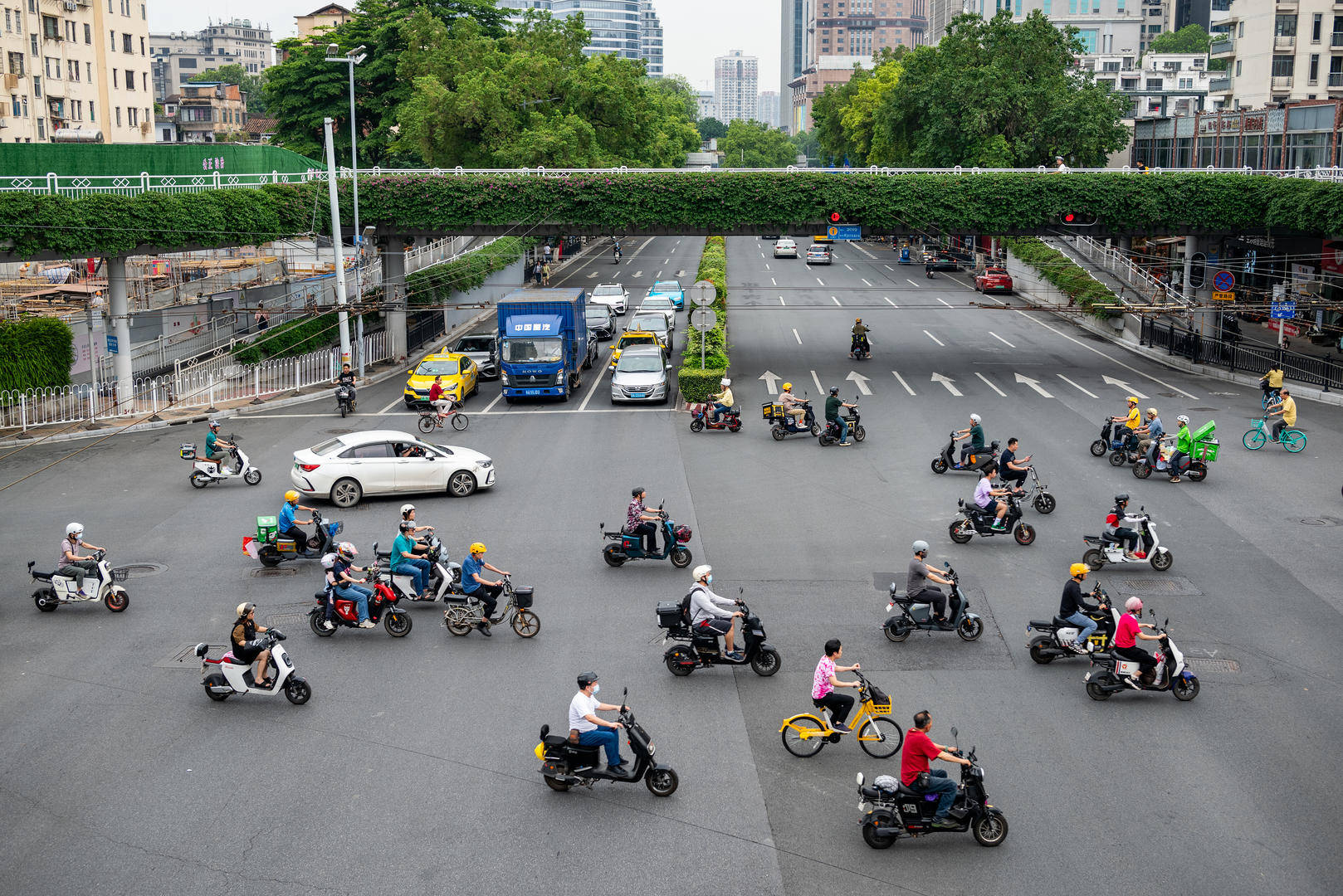 因20元电动自行车罚款<strong></p>
<p>货币交易源码</strong>，广州一女子将市政府告上法庭 需求与治理如何两全？