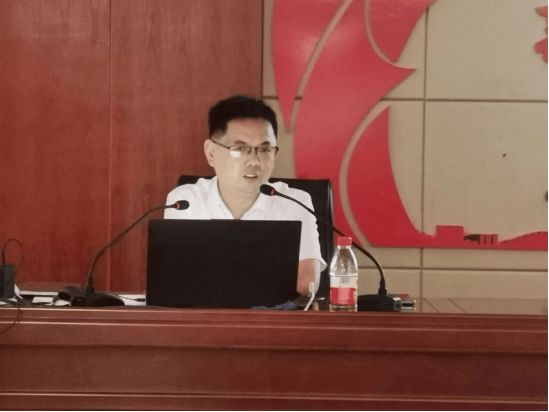 局长收茅台<strong></p>
<p>世界货币份额</strong>，被抓现行