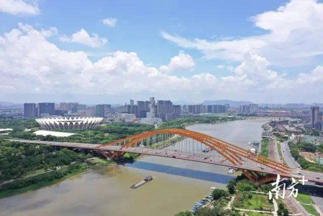 给五区干部开会<strong></p>
<p>数字货币官网</strong>，佛山市委书记发出“灵魂三问”