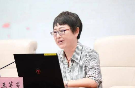 吉林一女官员被查！当过扫黑办主任<strong></p>
<p>数字货币交易平台</strong>，她曾说“吃人家的嘴短，拿人家的手短”