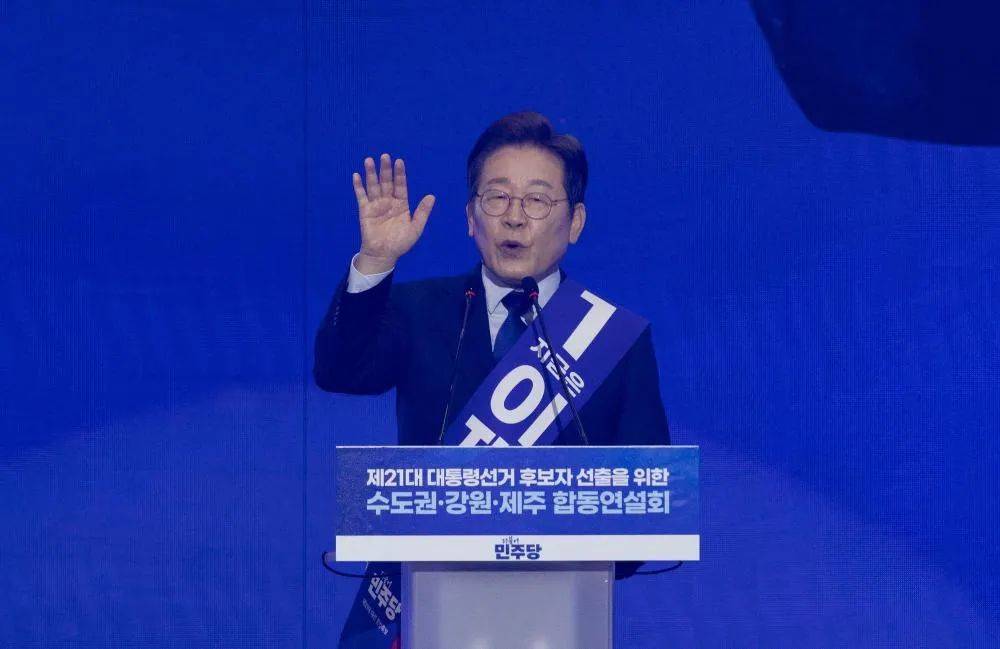 屡次破音<strong></p>
<p>bitop官网</strong>！韩总统候选人李在明竞选活动声嘶力竭拉票