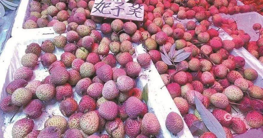 大跳水<strong></p>
<p>bitop官网</strong>，暴跌40%！老板：一天一个价，估计还要跌