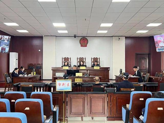 偷偷将村民银行卡与自己微信绑定<strong></p>
<p>bitop官网</strong>，贵州一村委原副主任盗刷村民低保金获刑