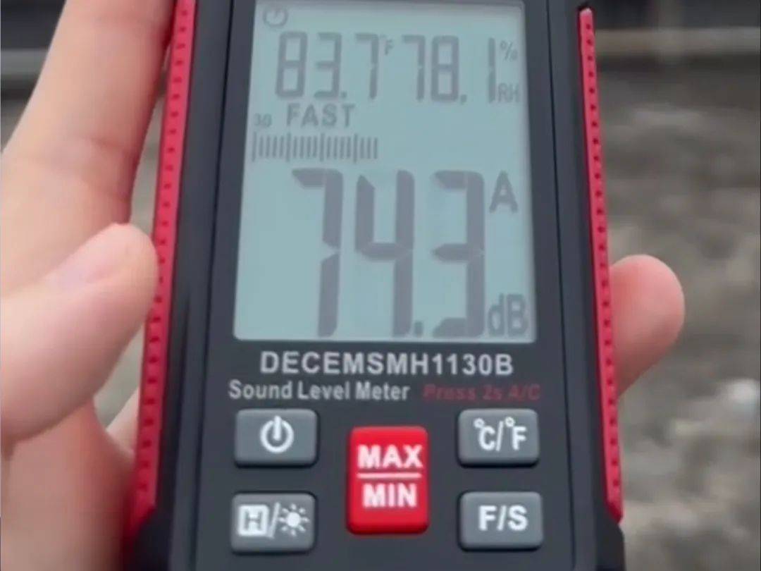 “一小时飞过8架”“感觉屋在抖”！深圳有小区遭遇<strong></p>
<p>比特币行情</strong>，市民：睡不着