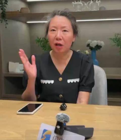 成都27岁女子家门口被杀案开庭<strong></p>
<p>比特币资讯网</strong>，起诉书显示被告患有精神分裂症
