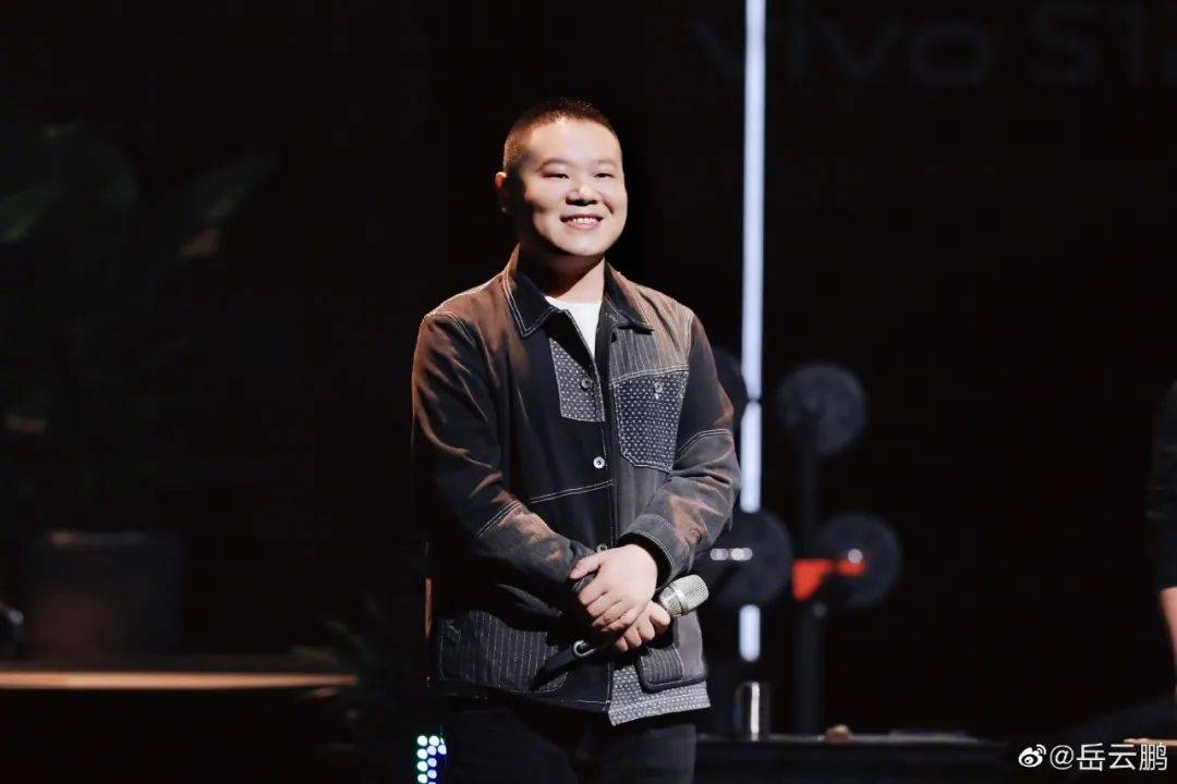 岳云鹏演唱会票价最高1580元<strong></p>
<p>比特币行情</strong>，想看人数破万，官宣时主动回应没歌唱：这是梦想