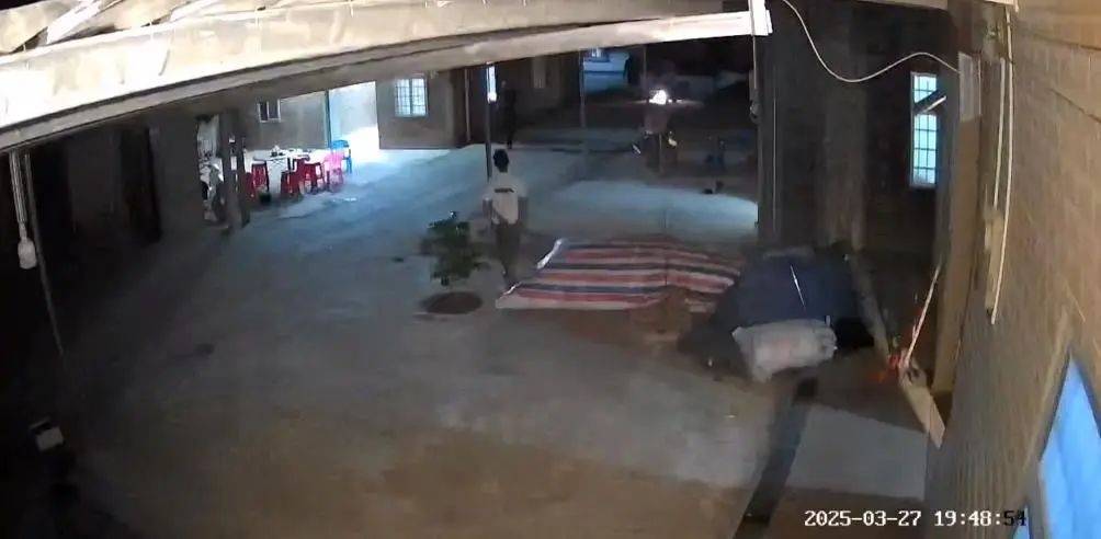 广东廉江祖孙三人被害<strong></p>
<p>币安币交易</strong>，患精神病凶手被判死刑，遇害家属激动落泪：凶手庭审上毫无悔意