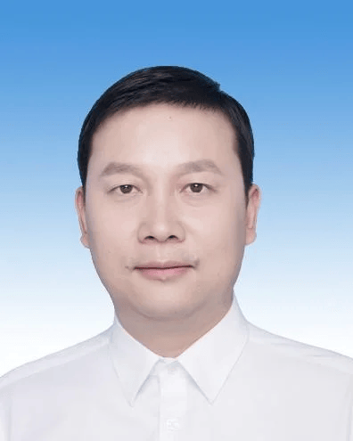 “80后”谭铁军<strong></p>
<p>艾达币交易</strong>，已任张家界市领导