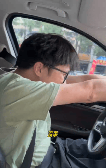 “女儿奴”爸爸接军训女儿电话泪崩<strong></p>
<p>比特现金交易</strong>，“第一次这样分开”，网友：终究是我们离不开孩子