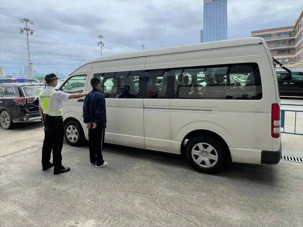 36岁内地男子靠“水下推进器”偷渡至澳门<strong></p>
<p>比特现金交易</strong>，被海关抓个正着，获刑4个月