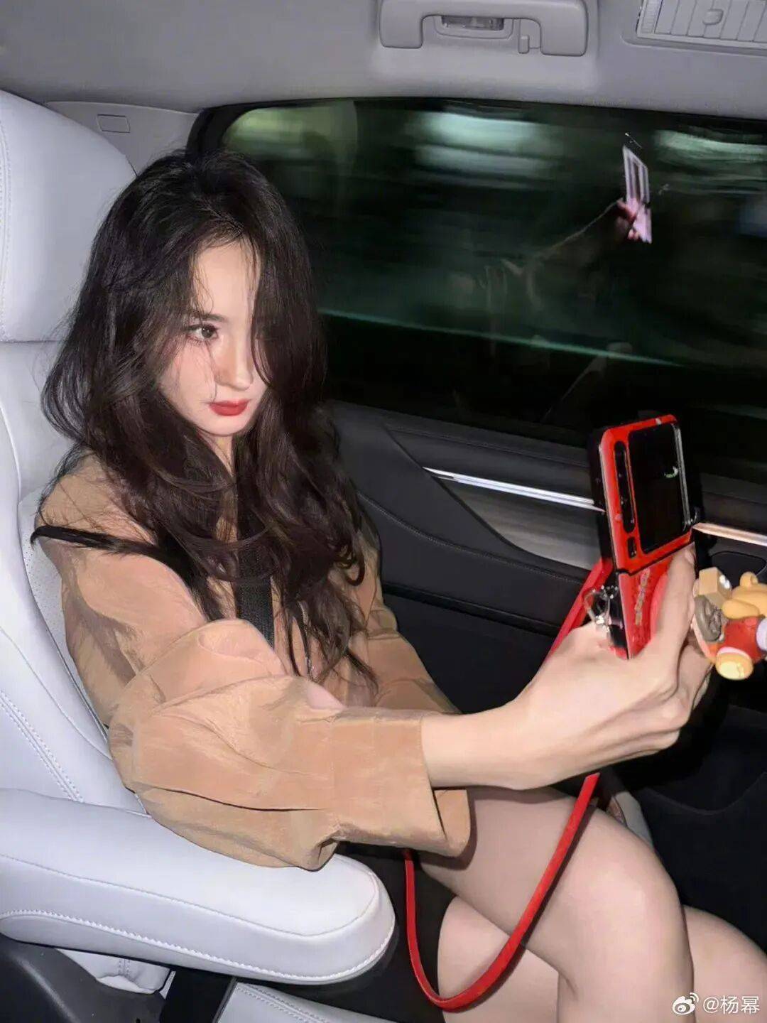 质感女人怎么都在穿这个颜色<strong></p>
<p>比特现金交易</strong>？