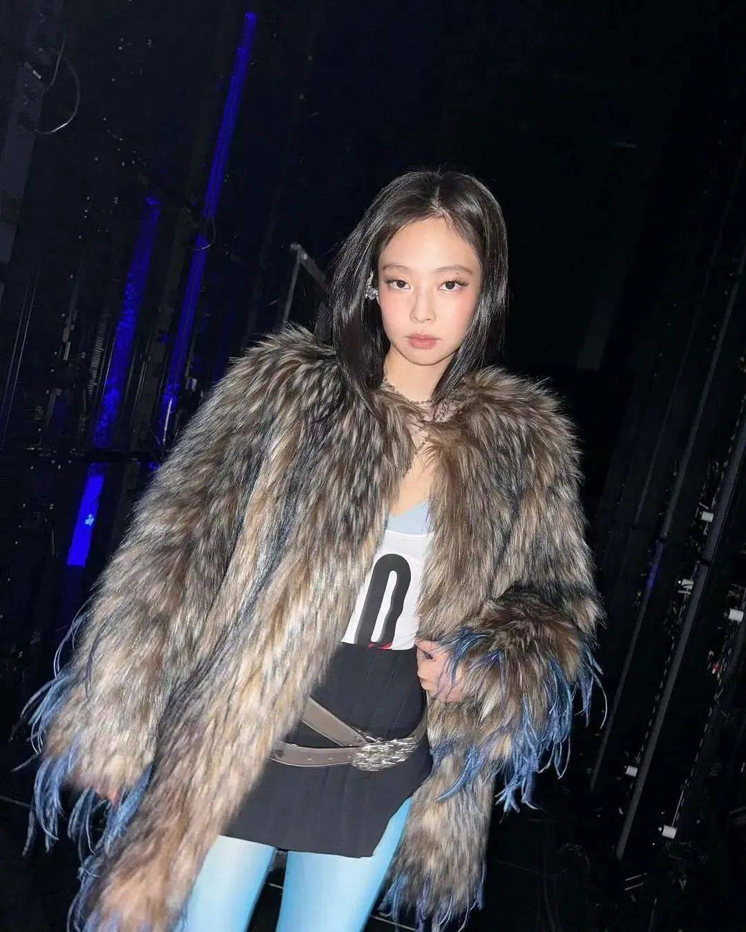 质感女人怎么都在穿这个颜色<strong></p>
<p>比特现金交易</strong>？