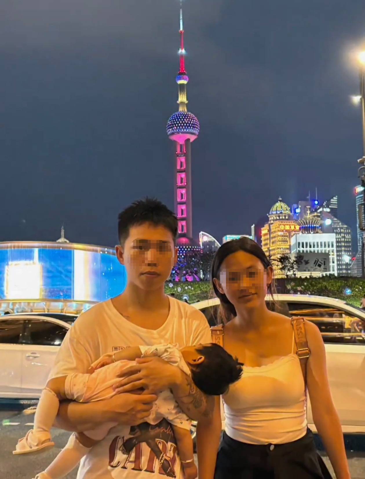 奶奶在哭<strong></p>
<p>LTC交易</strong>，宝宝在笑！40天女婴重病，00后父亲割肝救女，术后这一幕让网友泪奔