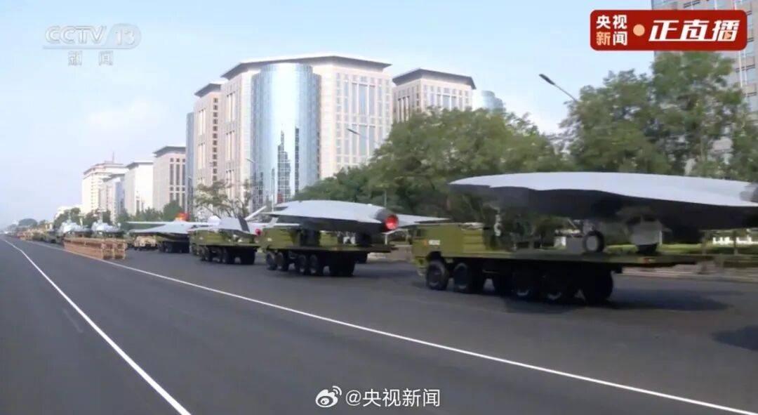 东风-61、巨浪-3、折叠翼预警机、歼-20S<strong></p>
<p>比特币交易</strong>，画面披露！