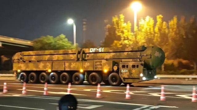 “51”被跳过<strong></p>
<p>比特币交易</strong>，东风-61直接登场，比东风-41打的更远、威慑力更强