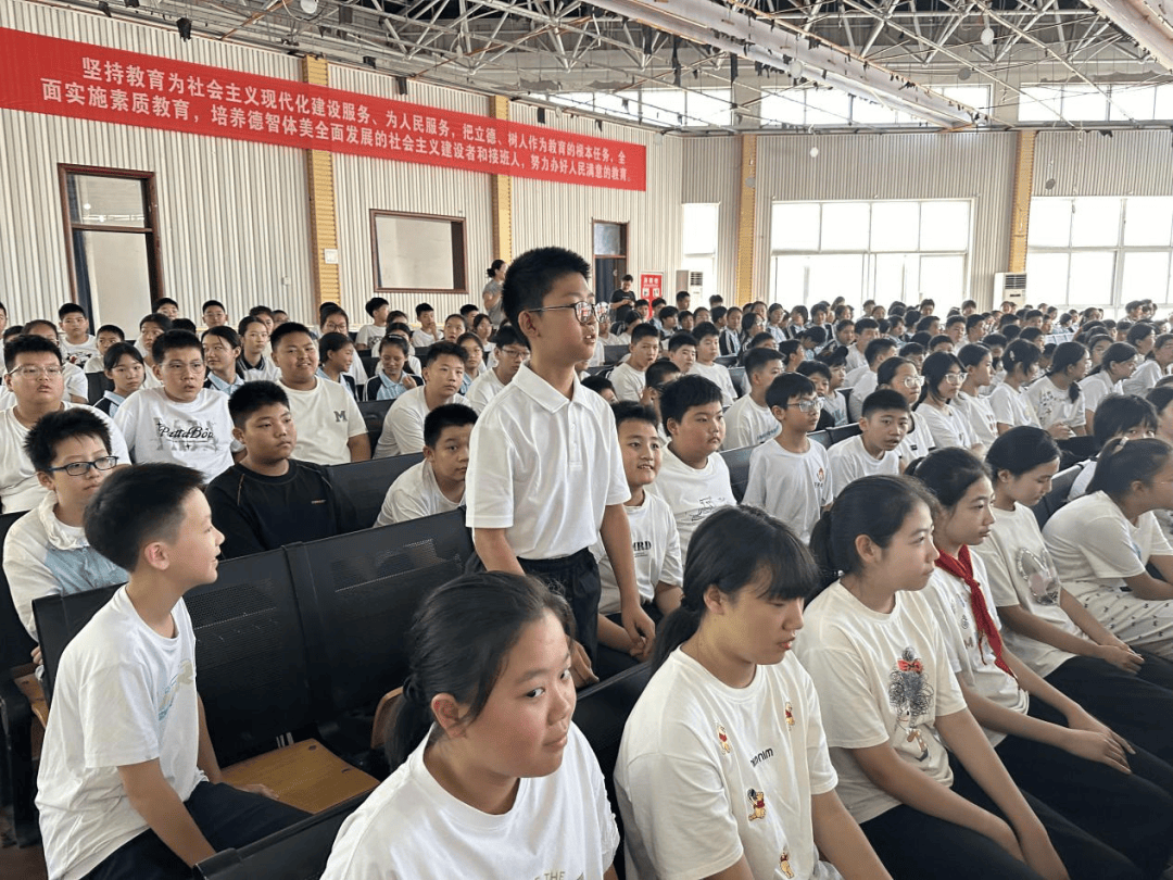 洛龙区开学第一堂法治课开讲啦<strong></p>
<p>比特币交易</strong>！