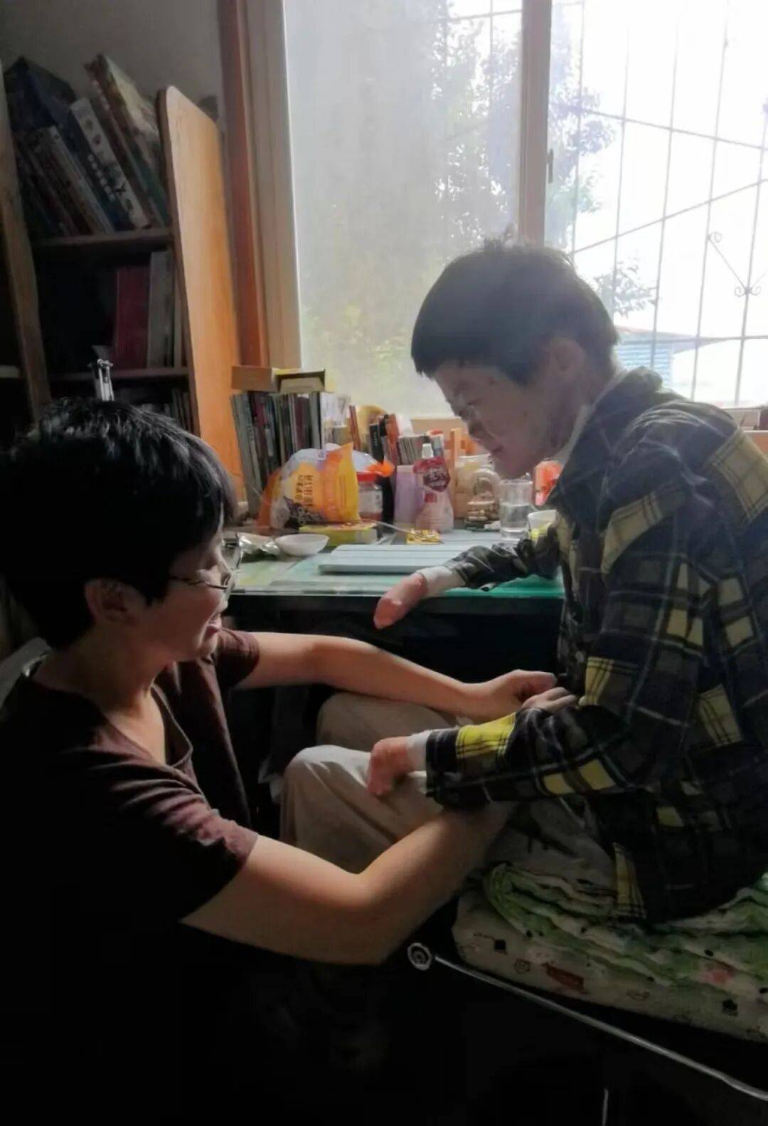 医生断言“活不过2岁”的郑州罕见病女孩<strong></p>
<p>区块链挖矿交易</strong>，24岁“带伤出征”，开启西藏之行
