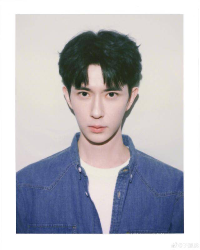 37岁男演员于朦胧被传坠楼<strong></p>
<p>火币交易所</strong>，7月刚注销工作室，警方回应